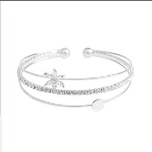🌼Bangle bracelet - Cubic zirconia flower wire🌼